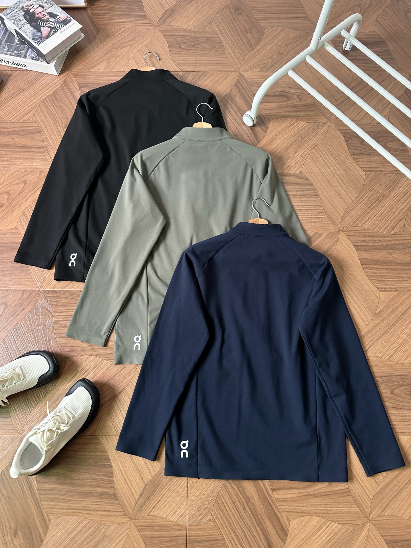 On Running Autumn/Winter Top: Light Fleece Warm Long-Sleeved Sweatshirt