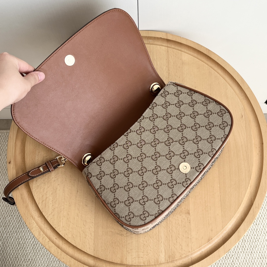 Gucci GG Blondie New style saddle flip cover shoulder crossbody bag