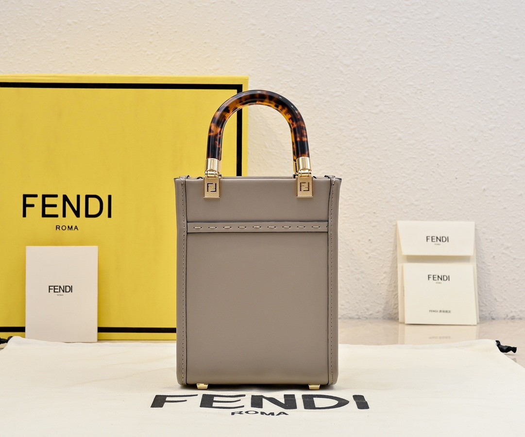 Fendi sunshine crossbody bag