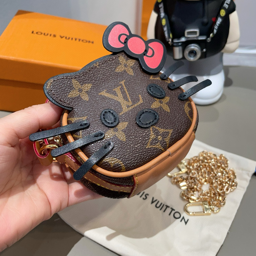LV Kitty Wallet