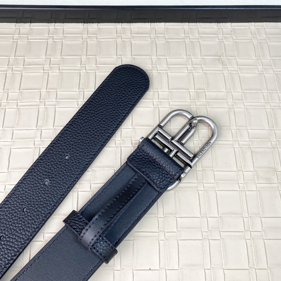 Balenciaga belt Litchi-patterned cowhide material