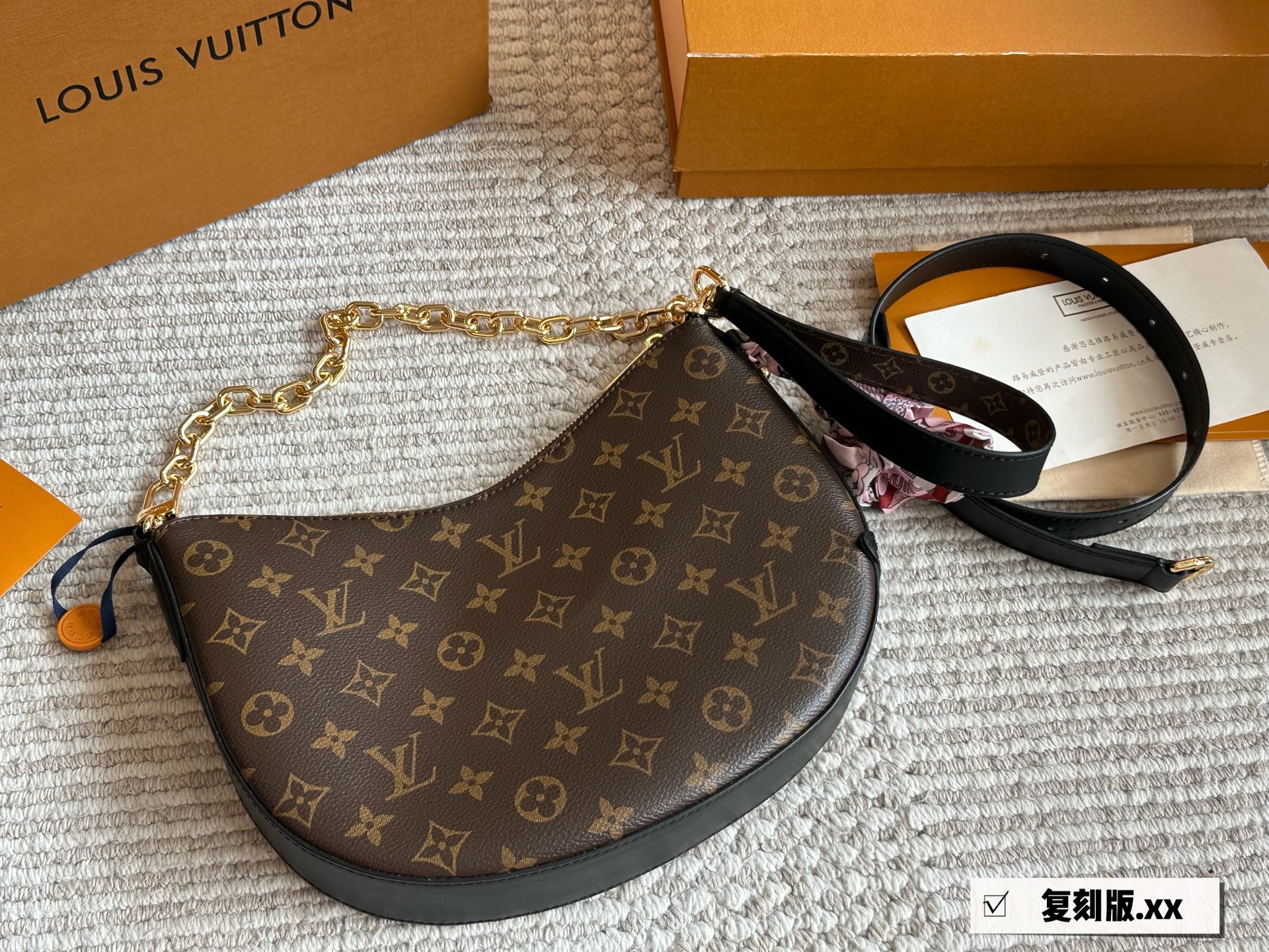 LV cookie BB handbag