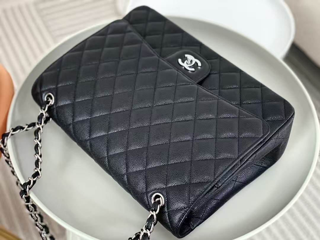 High-quality Chanel MAX Classic CF 33cm