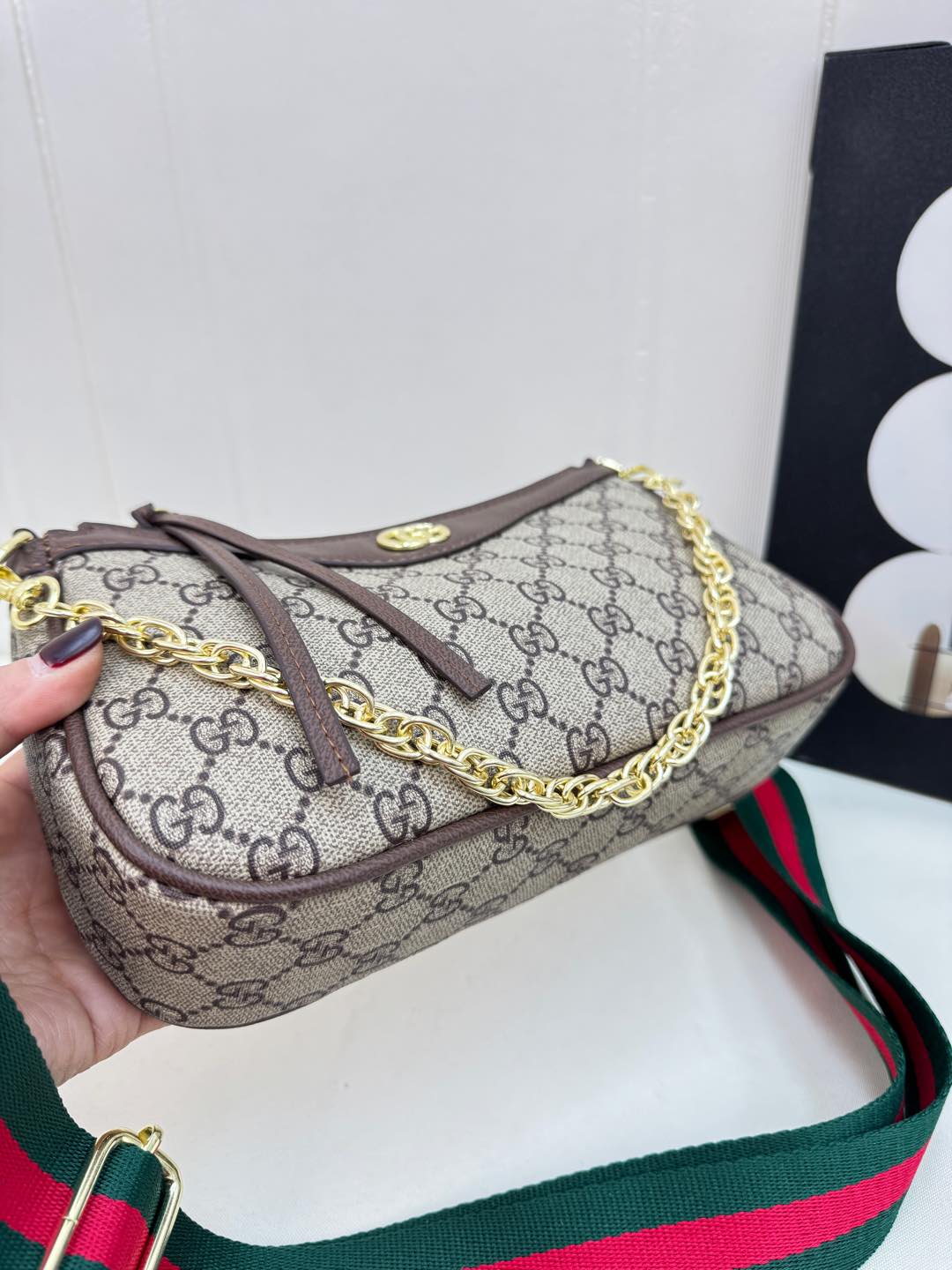 Gucci new underarm/mahjong bag