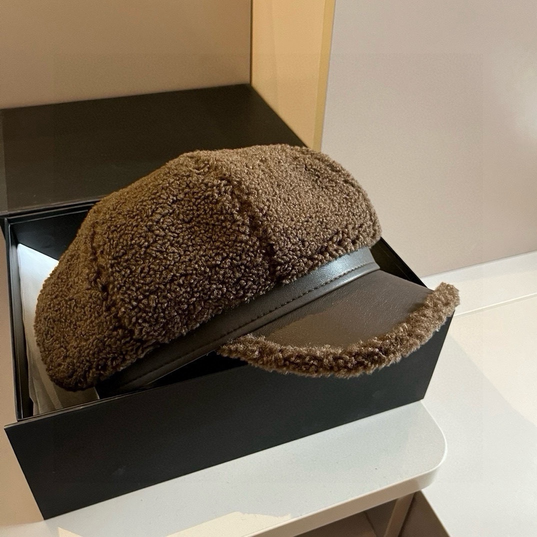 MIUMIU Lambskin Artist Hat