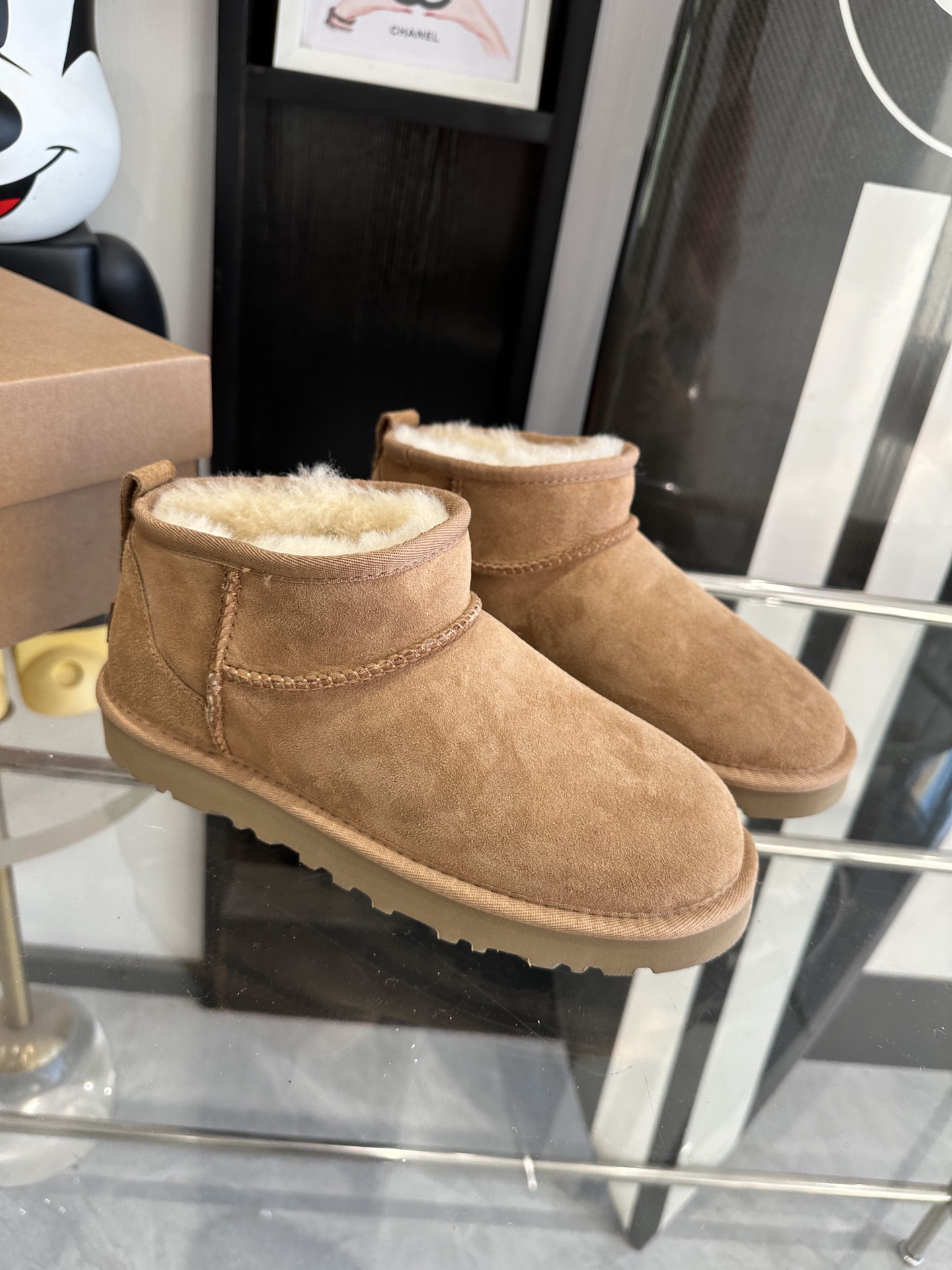New UGG classic snow boots