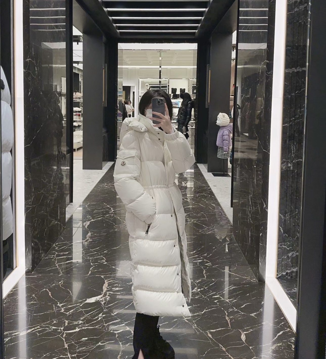 Moncler Cavettaz Long down jackets coats