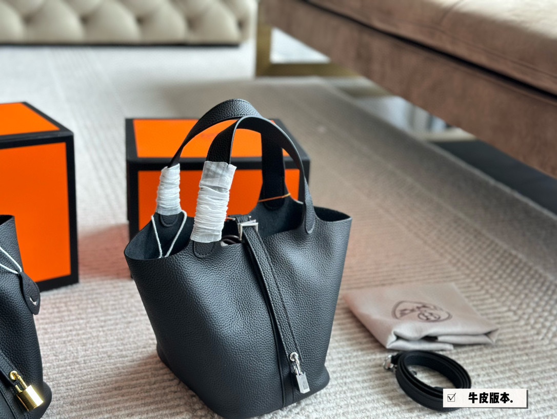 Loewe cowhide handbag
