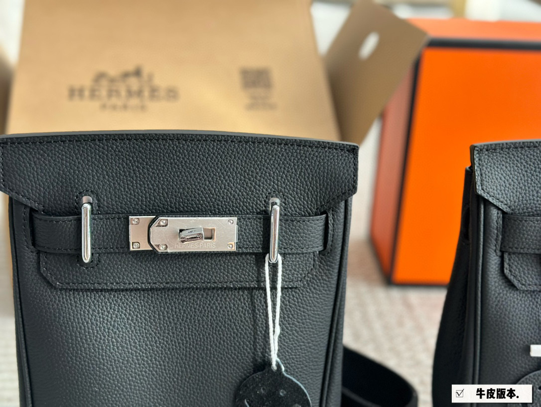 Hermes HAC A DOS chest bag