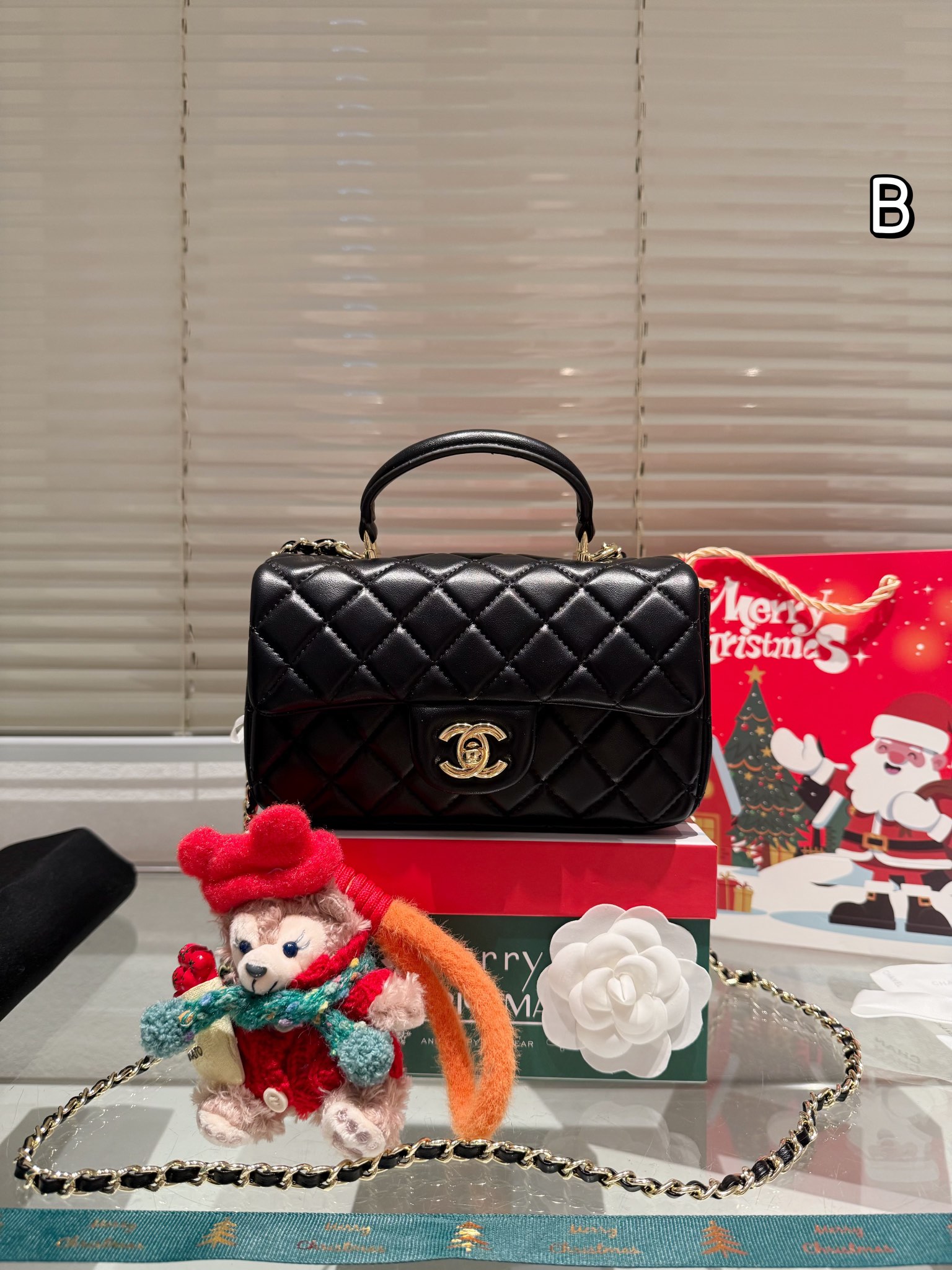 Chanel 22B Metal Handle Mini CF - Christmas Gift Box Edition