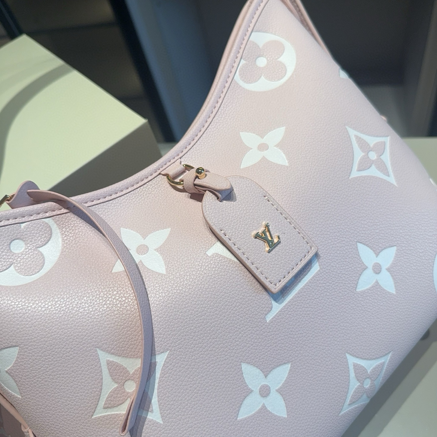 ️LV Louis Vuitton Strawberry Milk Print Collection Speedy 20 Travel Bag