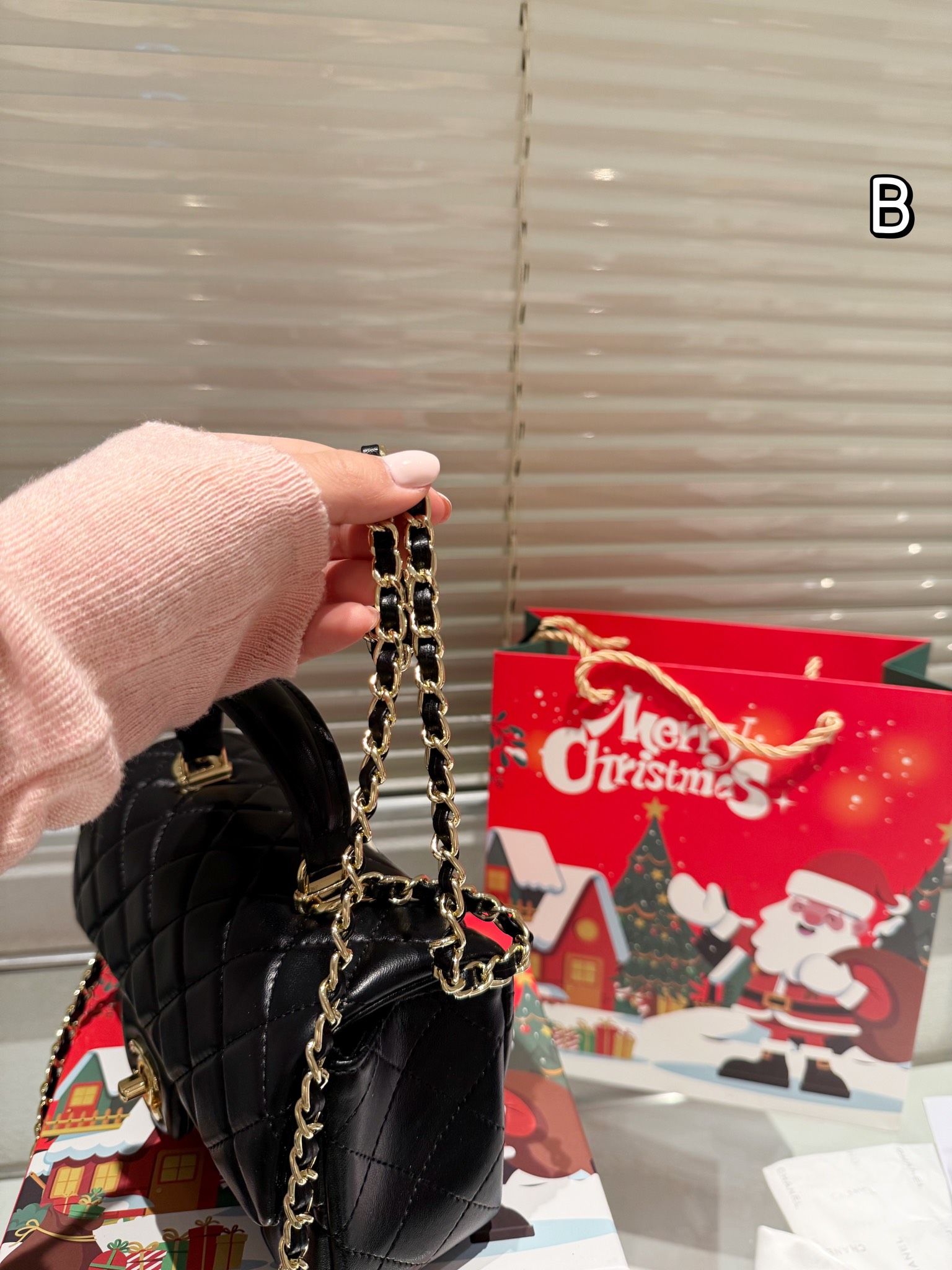 Chanel 22B Metal Handle Mini CF - Christmas Gift Box Edition