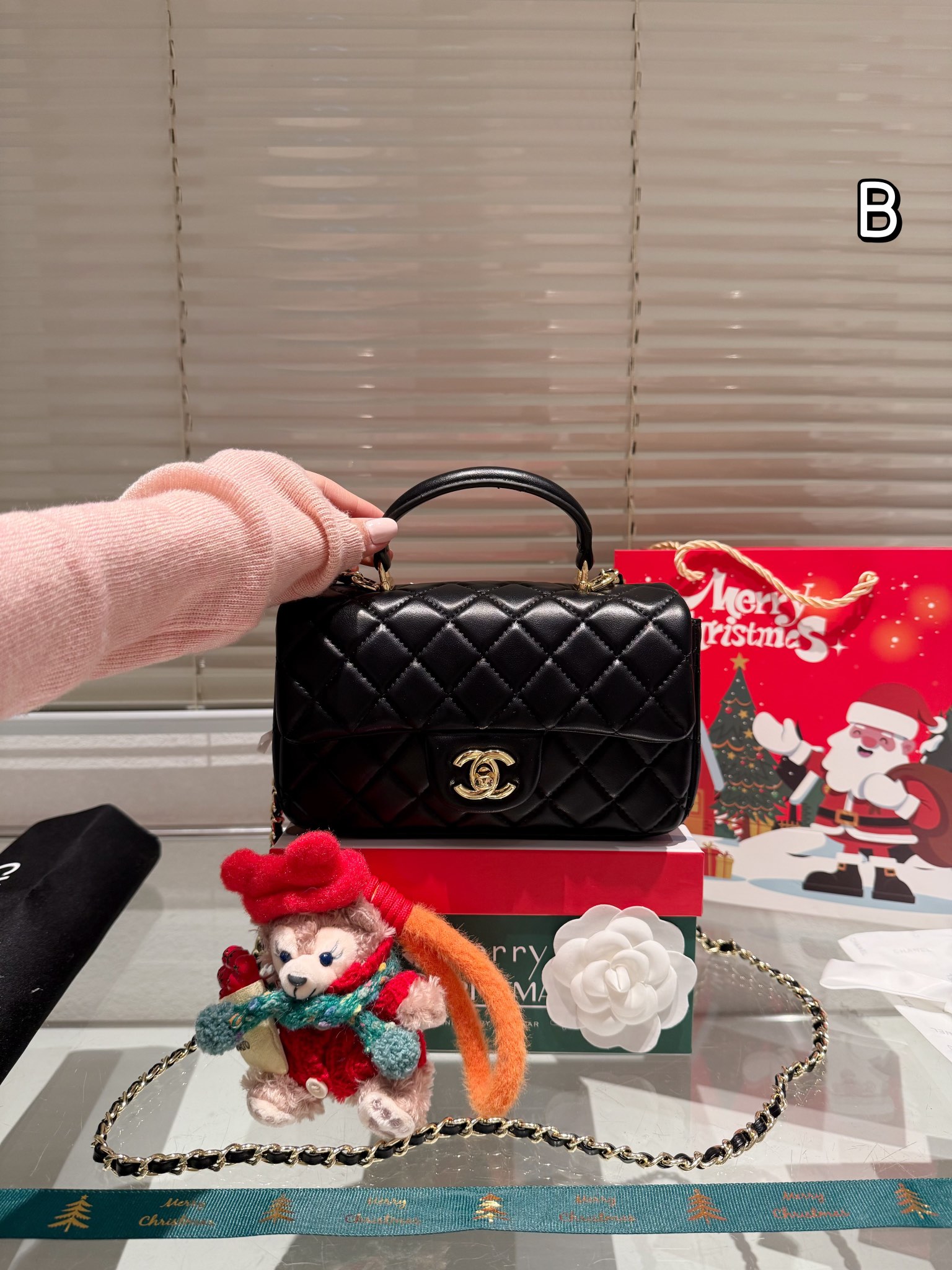Chanel 22B Metal Handle Mini CF - Christmas Gift Box Edition