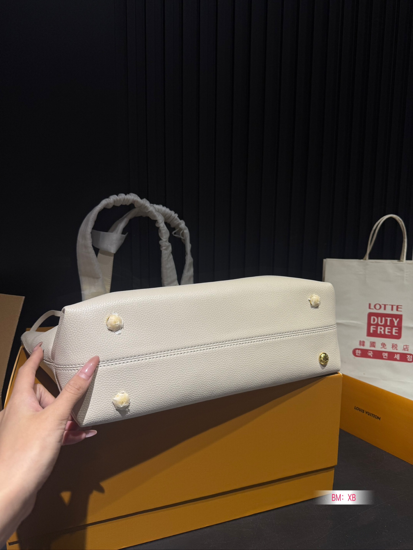 LV shoulder tote bag handbag