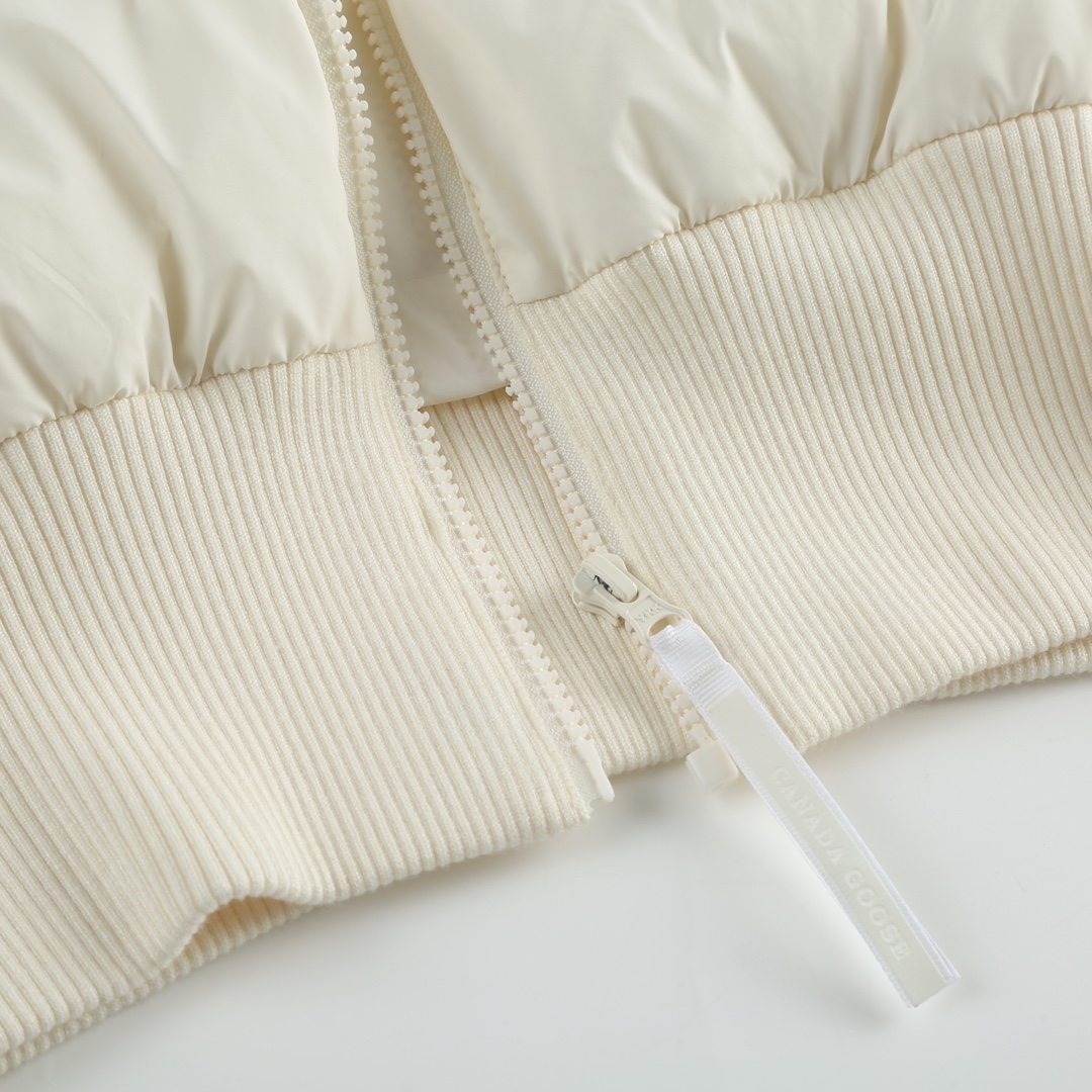 Canada Goose Women's Wide Seamed Knit Jacket