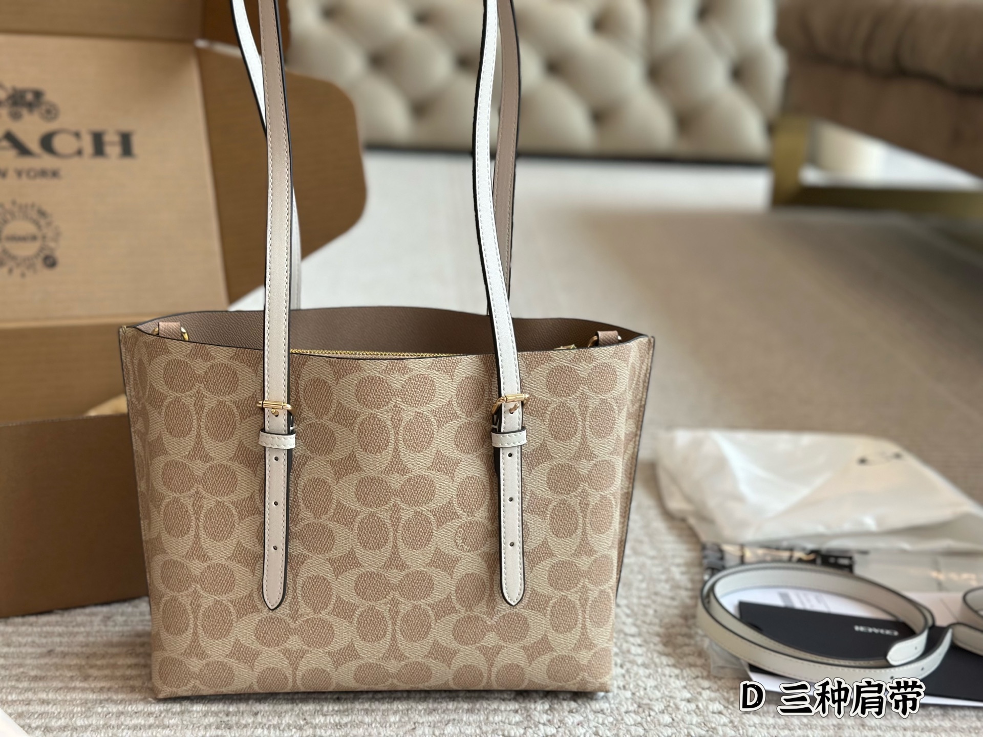 Coach Mollie tote bag