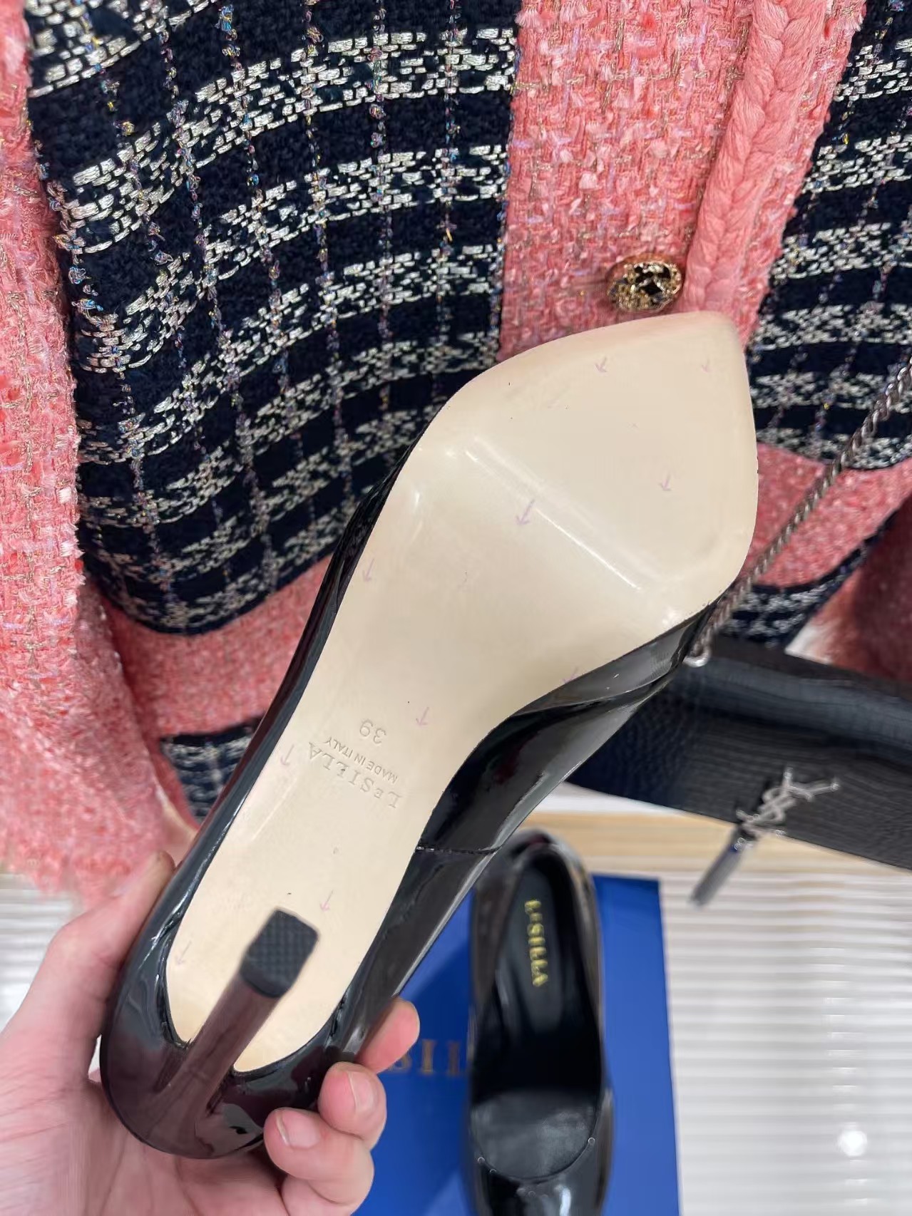 Lesilla pointy high-heeled shoes