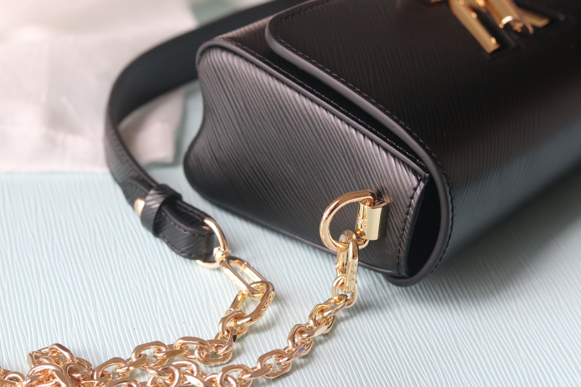 LV Twist West Epi leather chain shoulder bag