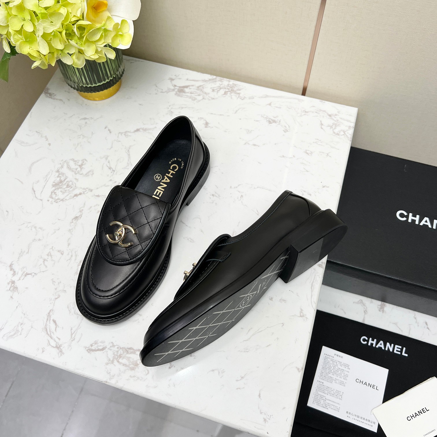 CHANEL Fall shoes flat shoes