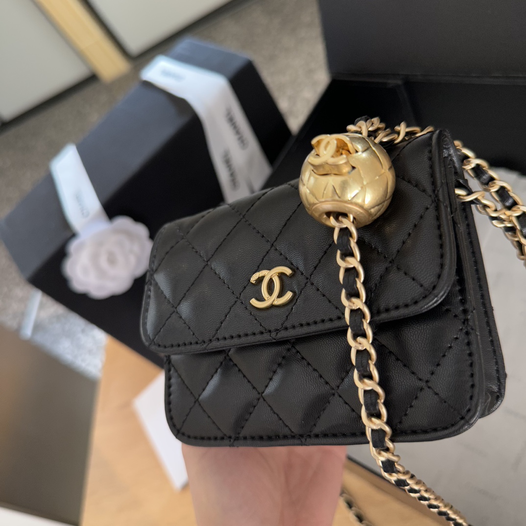 Chanel 24s mini Handle bag