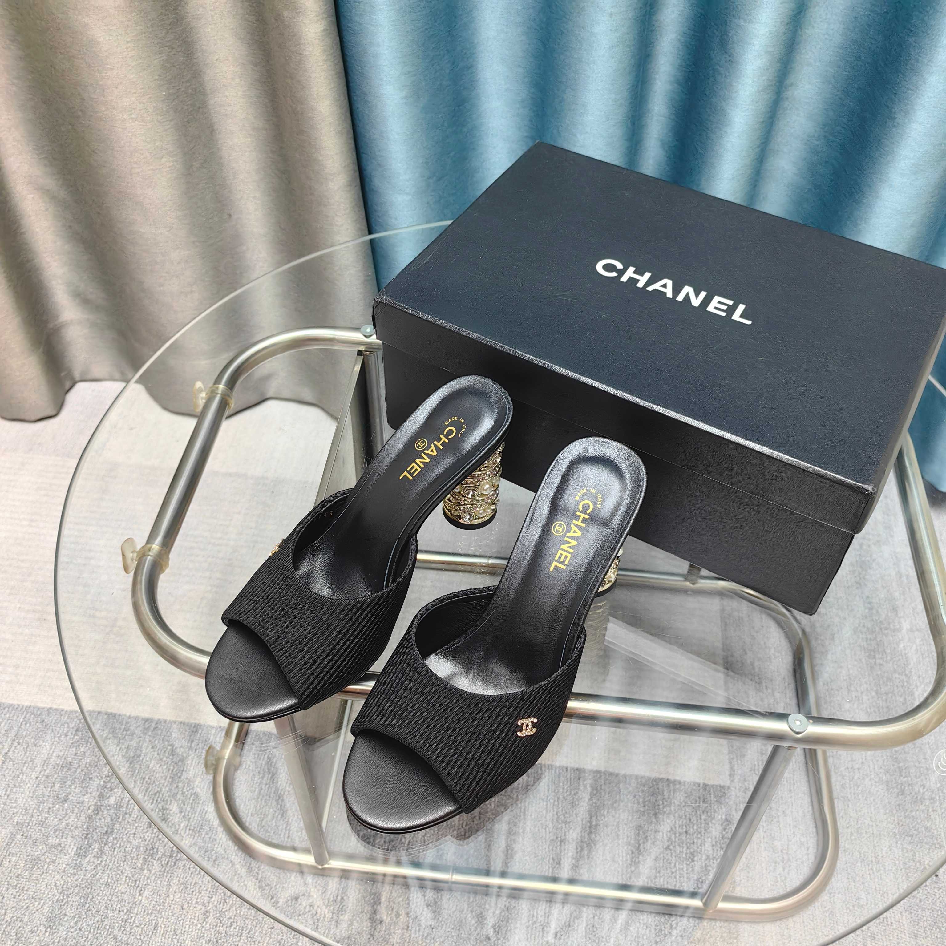 Chanel High-heeled sandals slippers