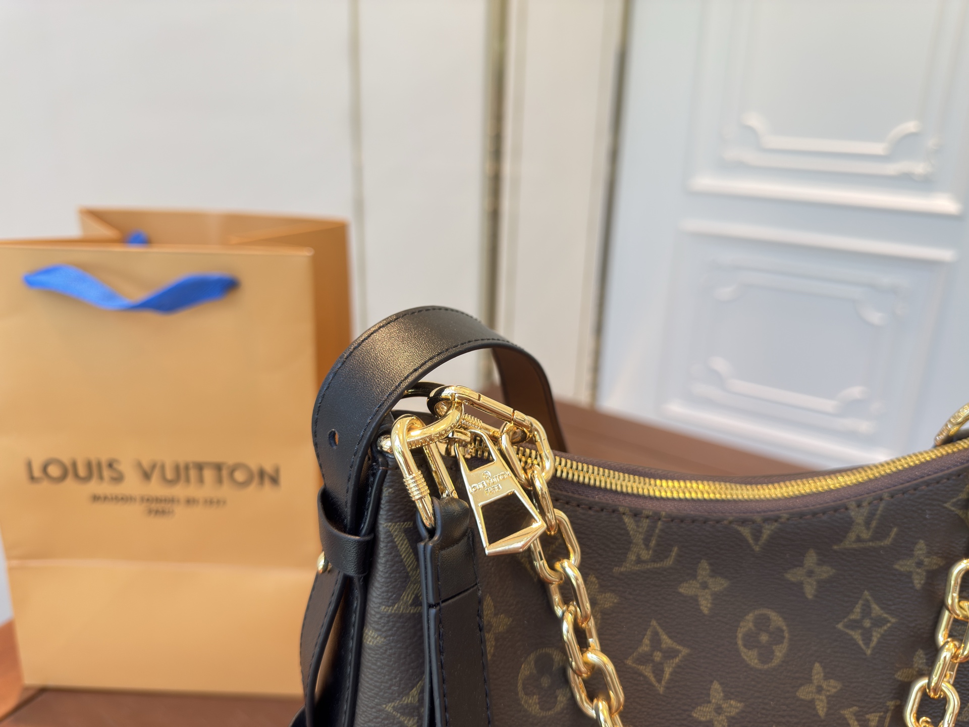 LV 25 New Cookie Biscuit Bag