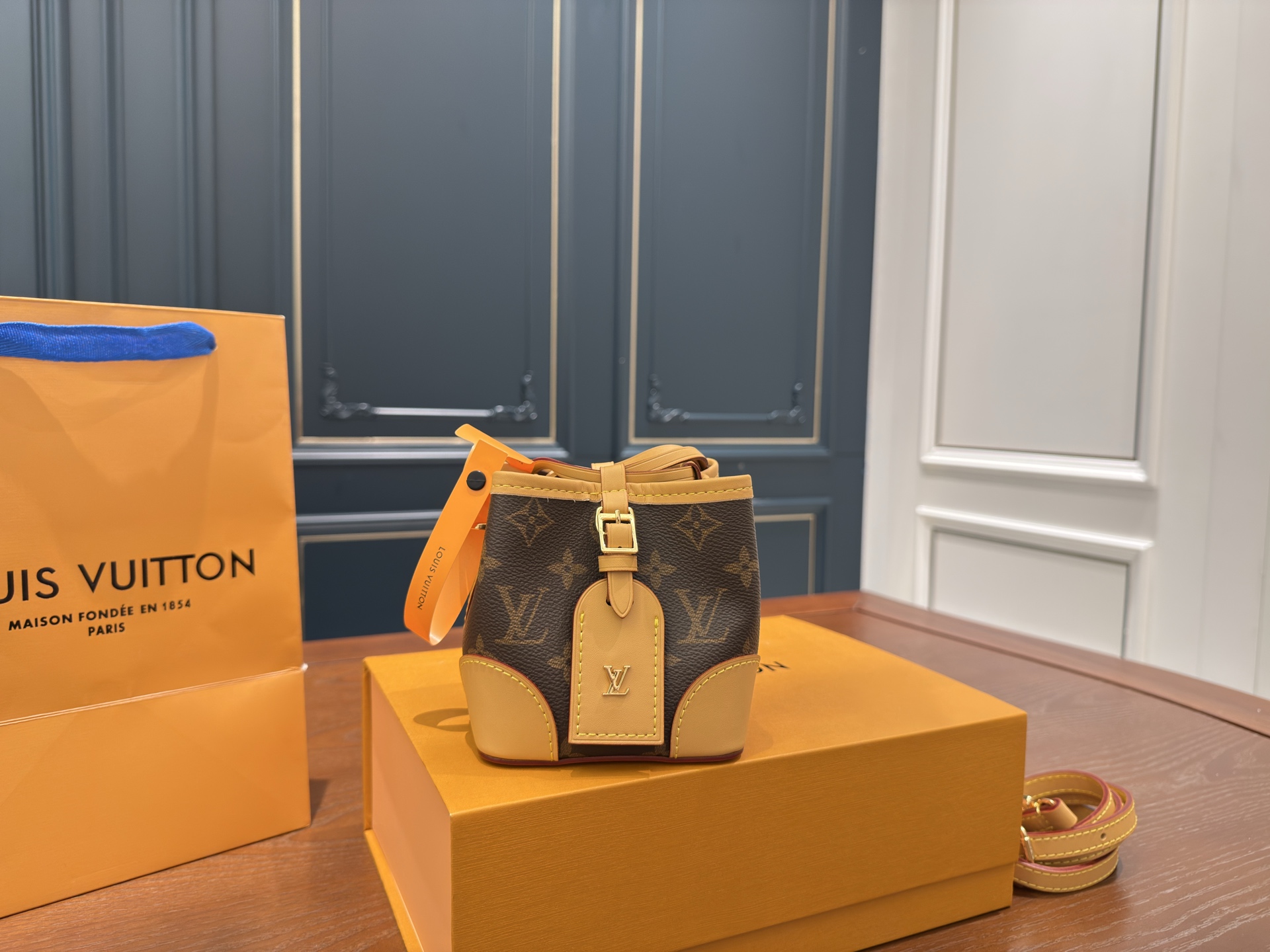 LV noe purse ramen dumplings bag