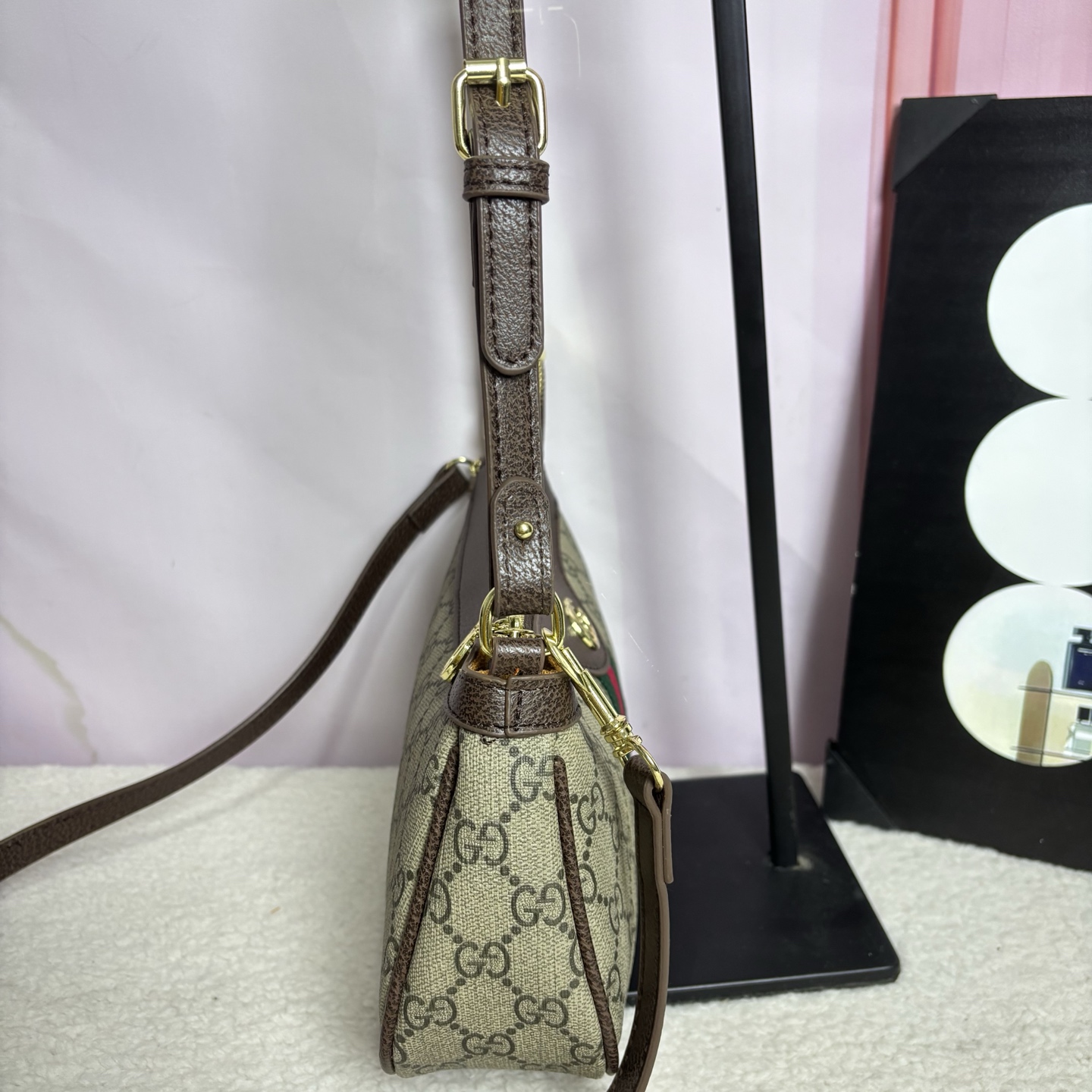 GUCCI shoulder bag——8A——Discount code:flashsale21