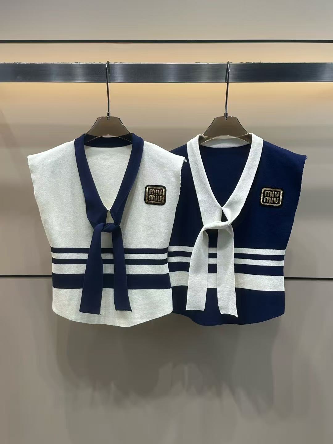 MIUMIU sleeveless T-shirt