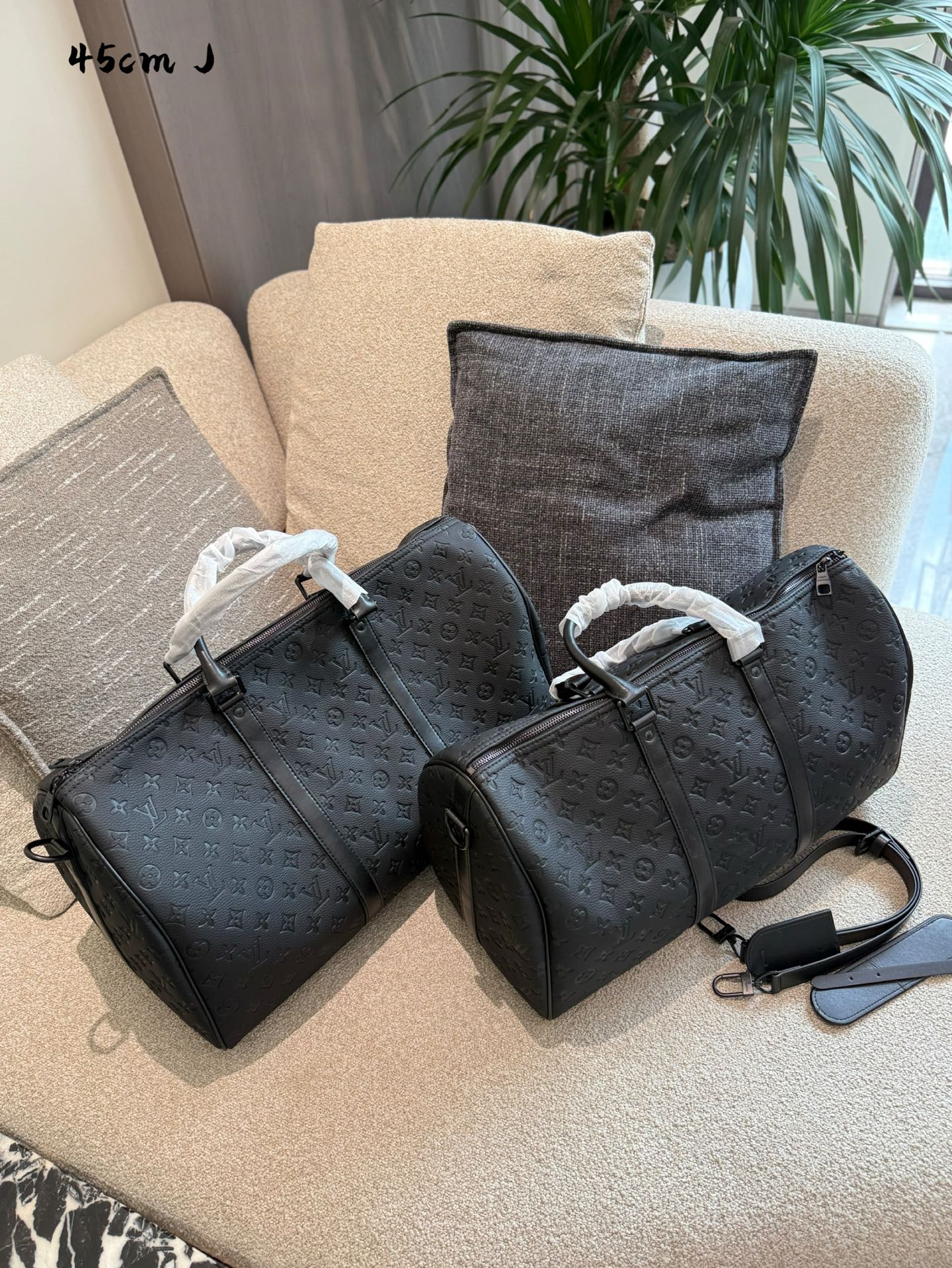 LV keepall shoulder bag