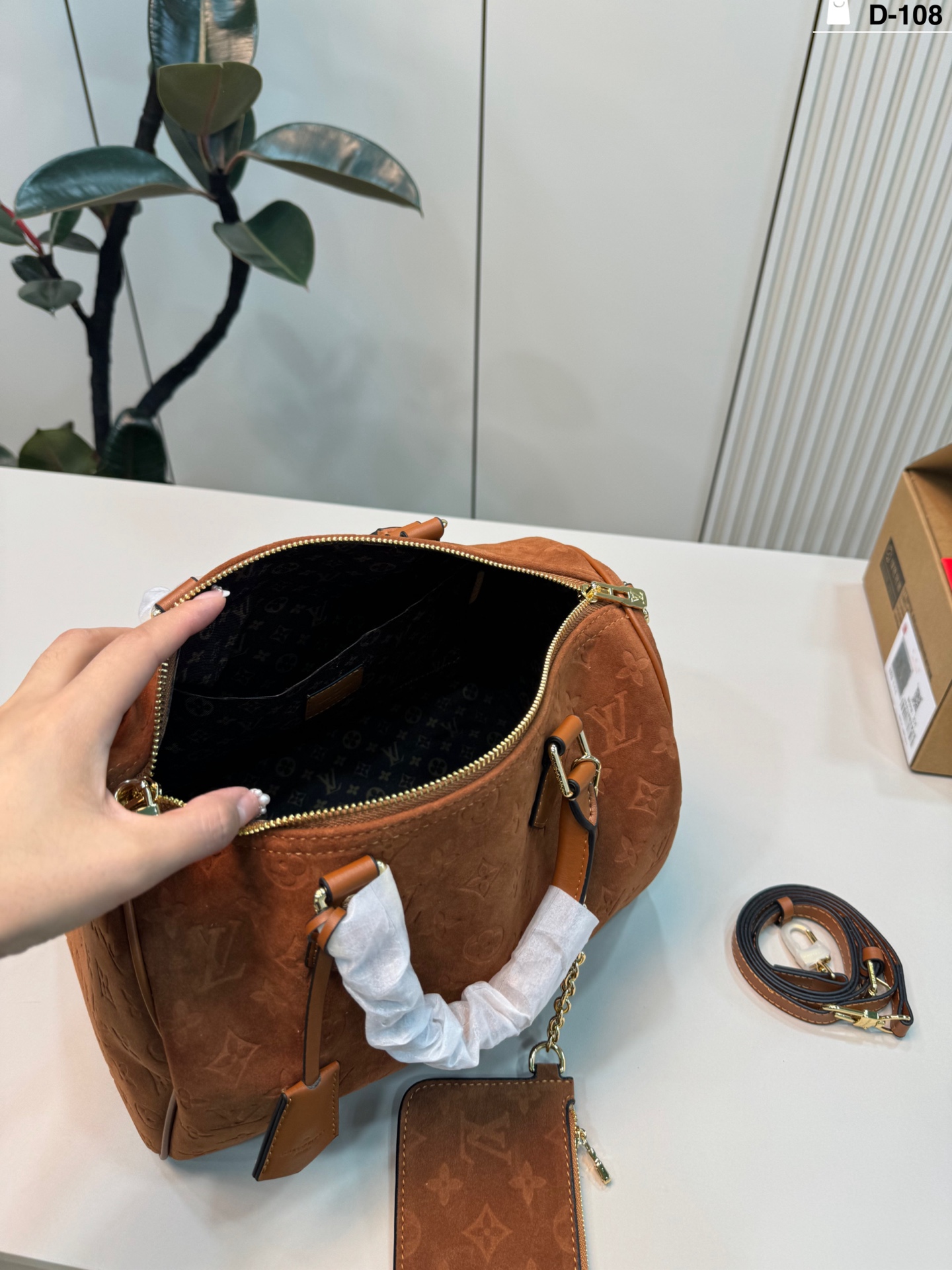 LV Speedy Suede Pillow Bag Keepall Travel Bag Menswear Pillow Bag