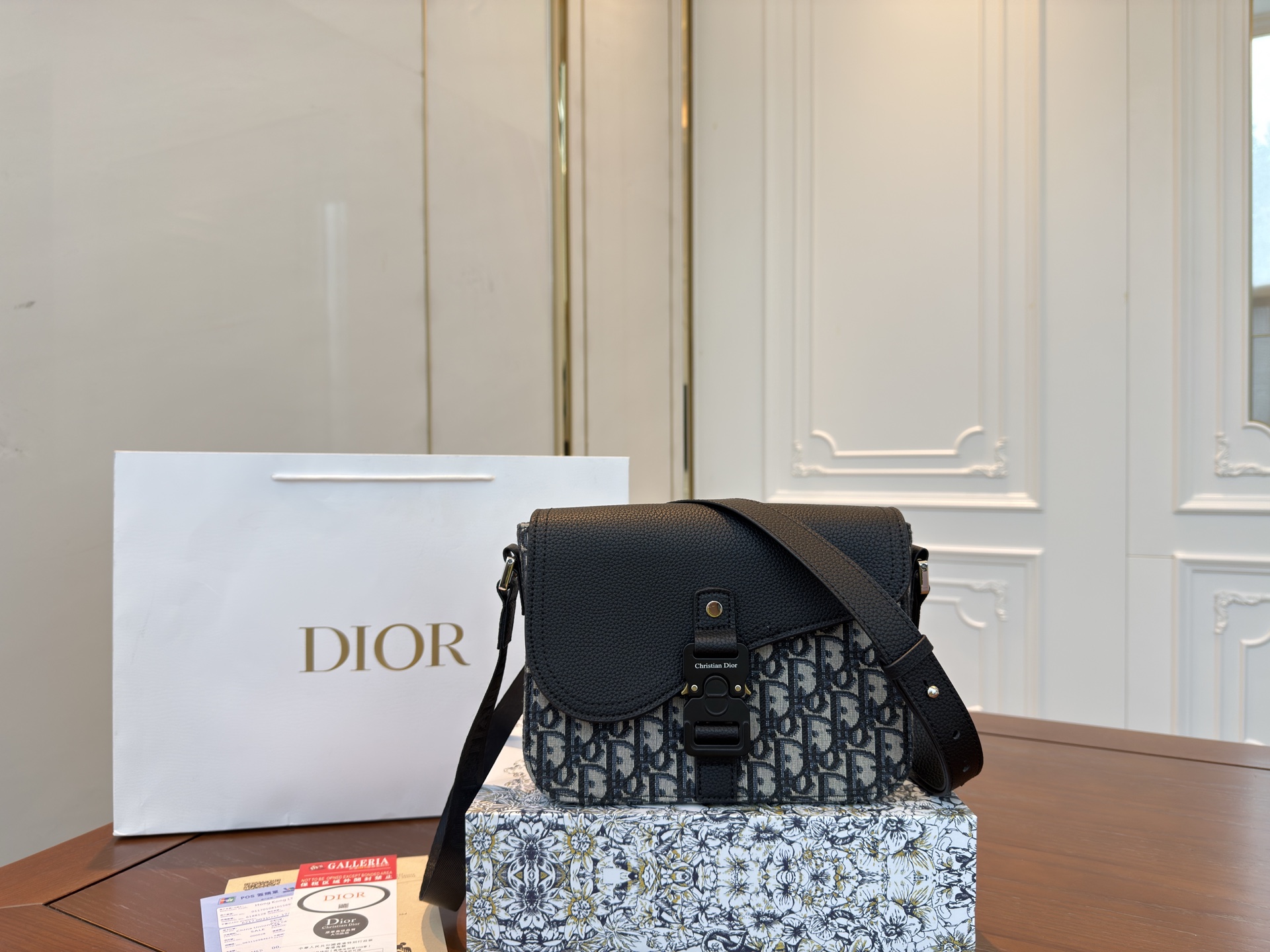 Dior new men's saddle messenger bag