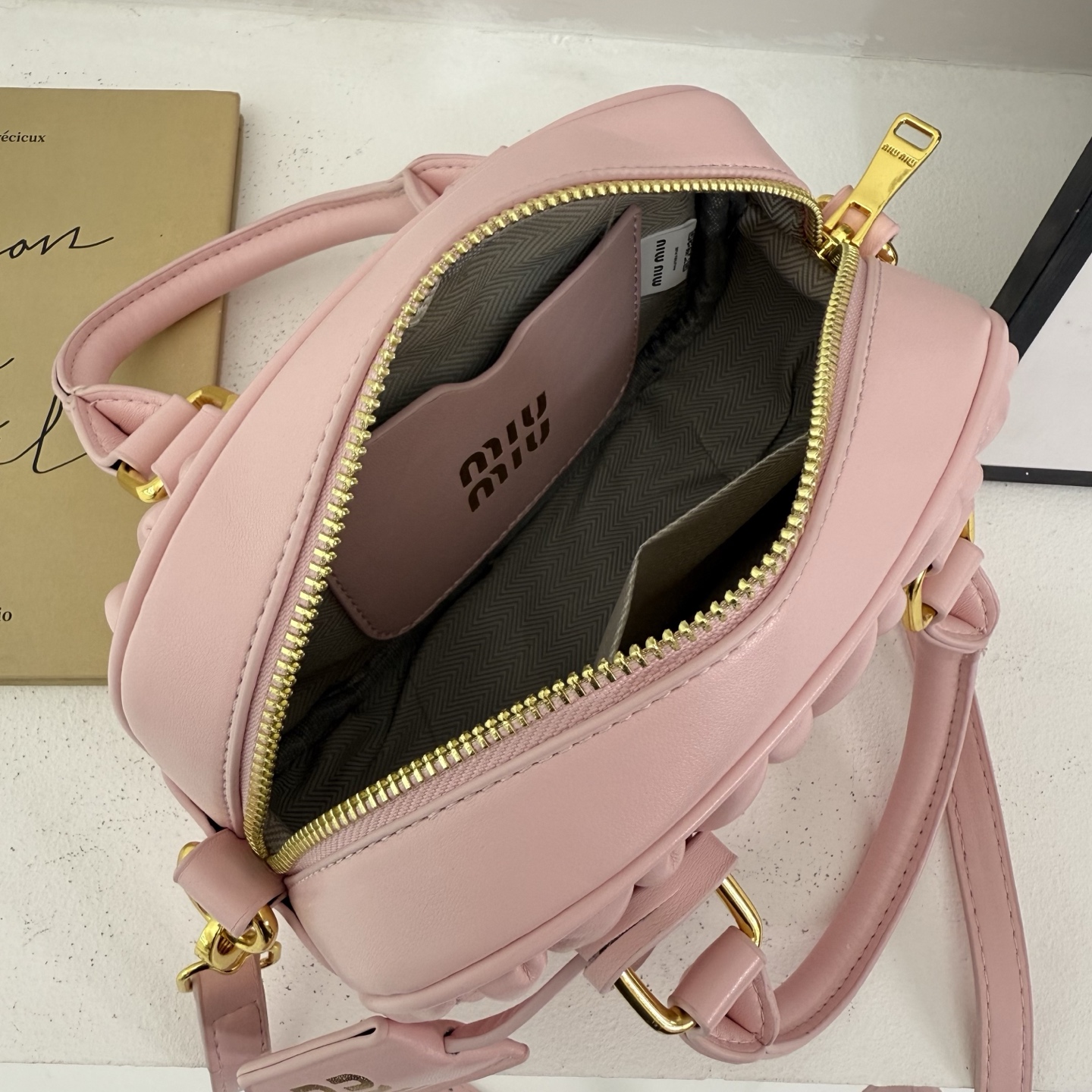 MIUMIU single-shoulder crossbody bag 8A