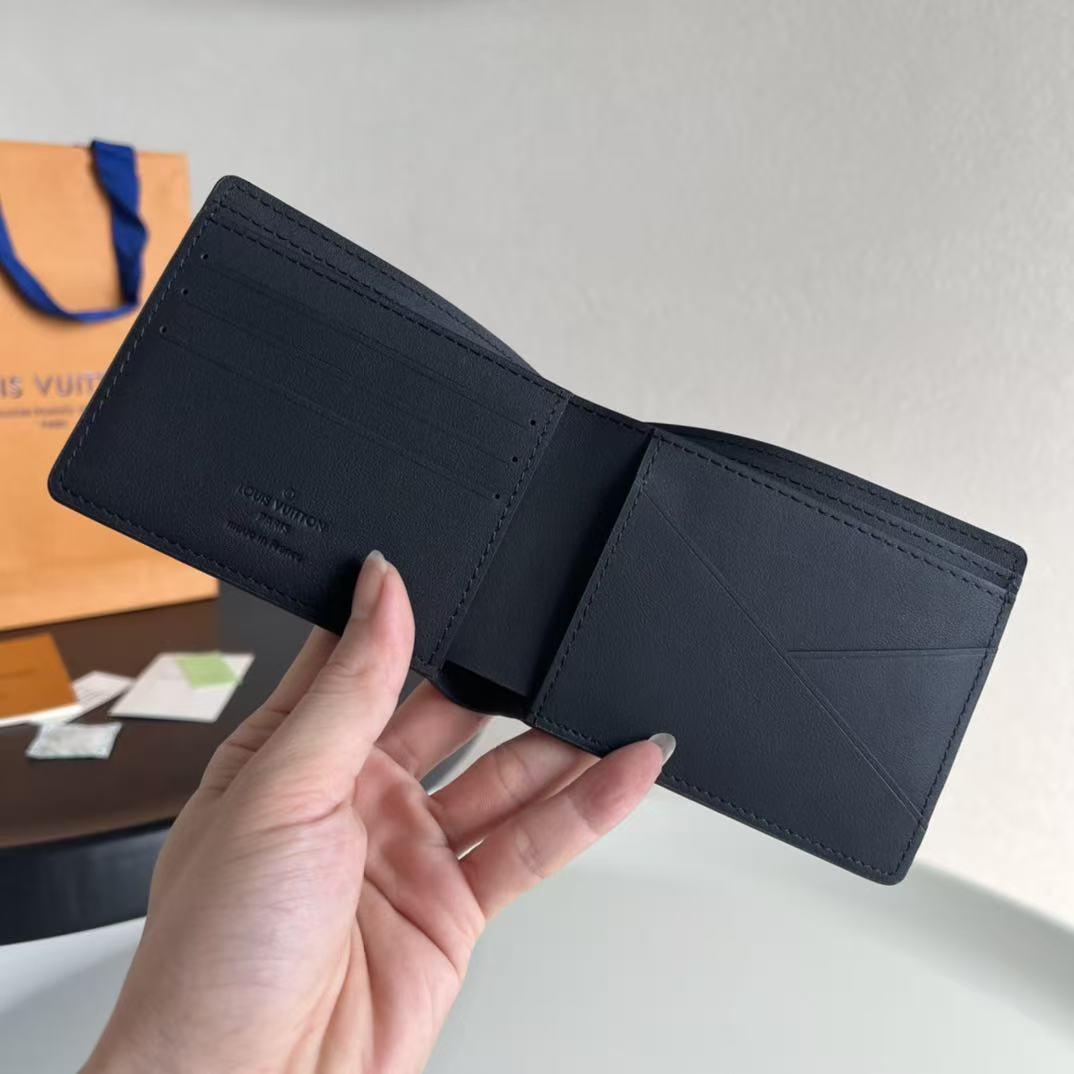 LV Wallet of High Quality