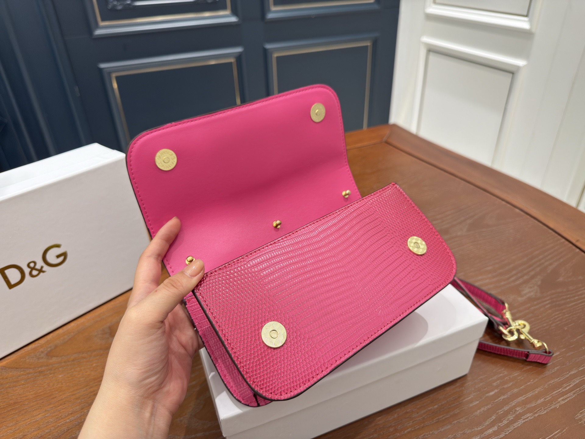 DG Dolce & Gabbana Chain Bag