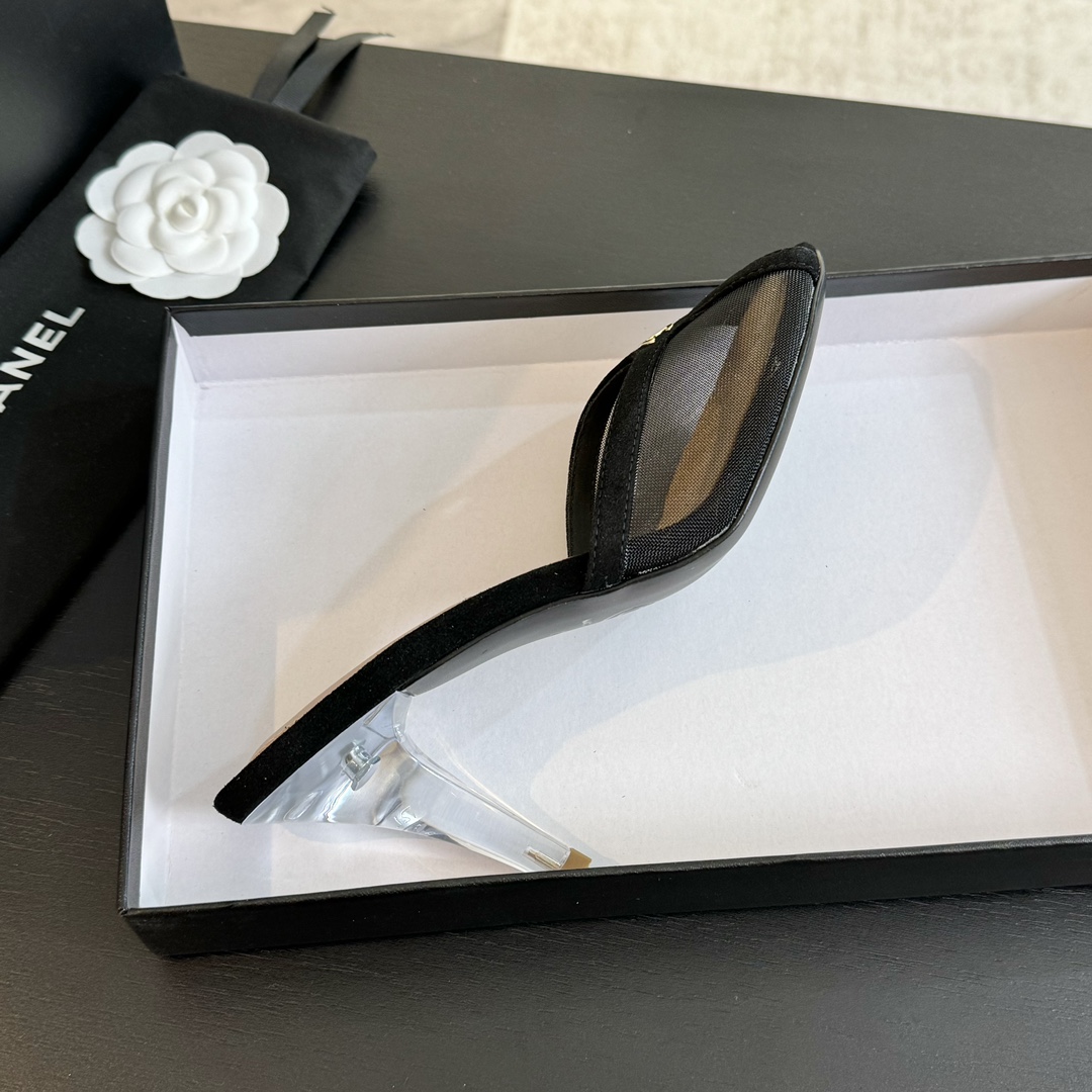 Chanel Leather high-heeled slippers