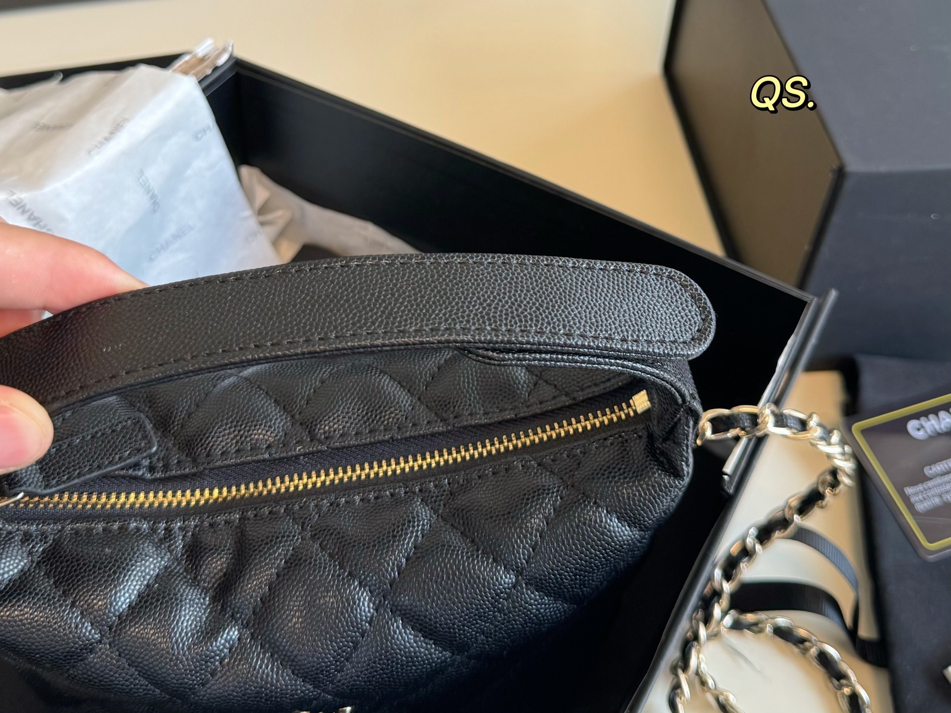 Chanel 25c Hobo Chain Bag