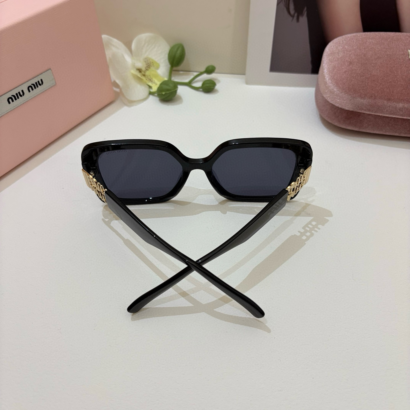 MIUMIU square-framed sunglasses