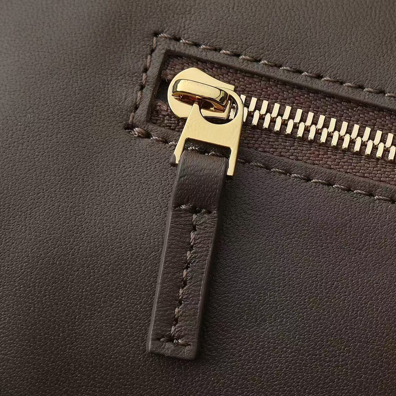 BV Andiamo TOP Quality Tote Bag