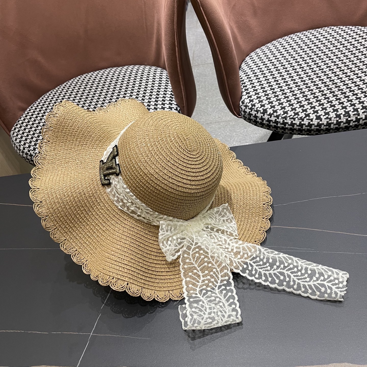 LV straw hat