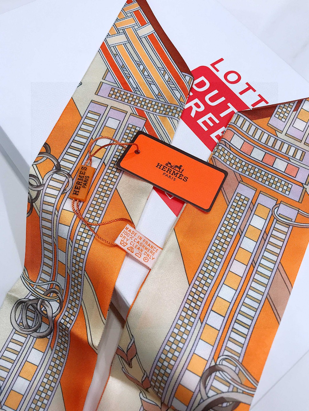 HERMES Scarf Hair Band Flowing Ribbon Style