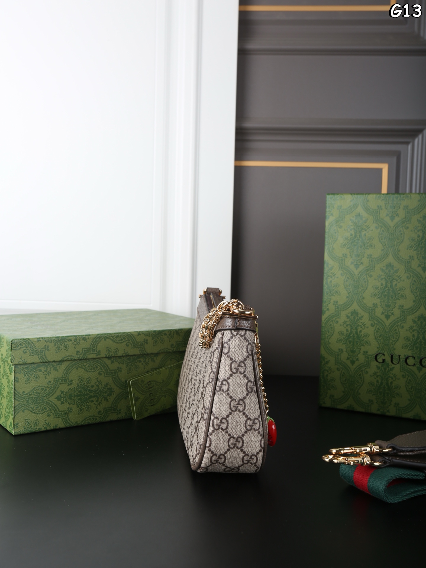 Gucci Ophidia shoulder armpit crossbody bag