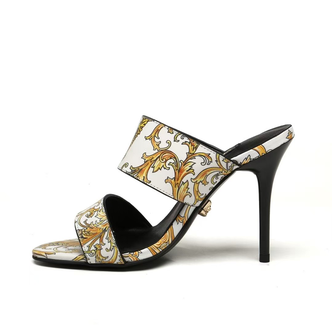 Versace High-heeled flip-flops