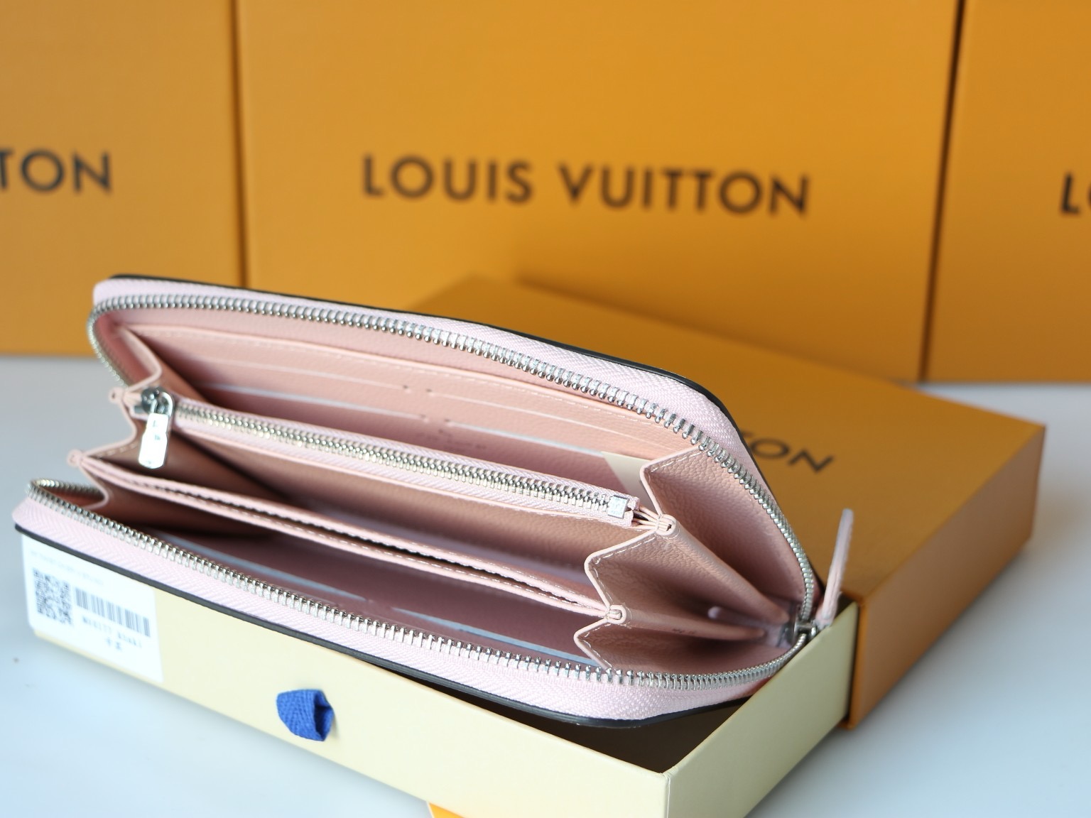 LV zipper wallet
