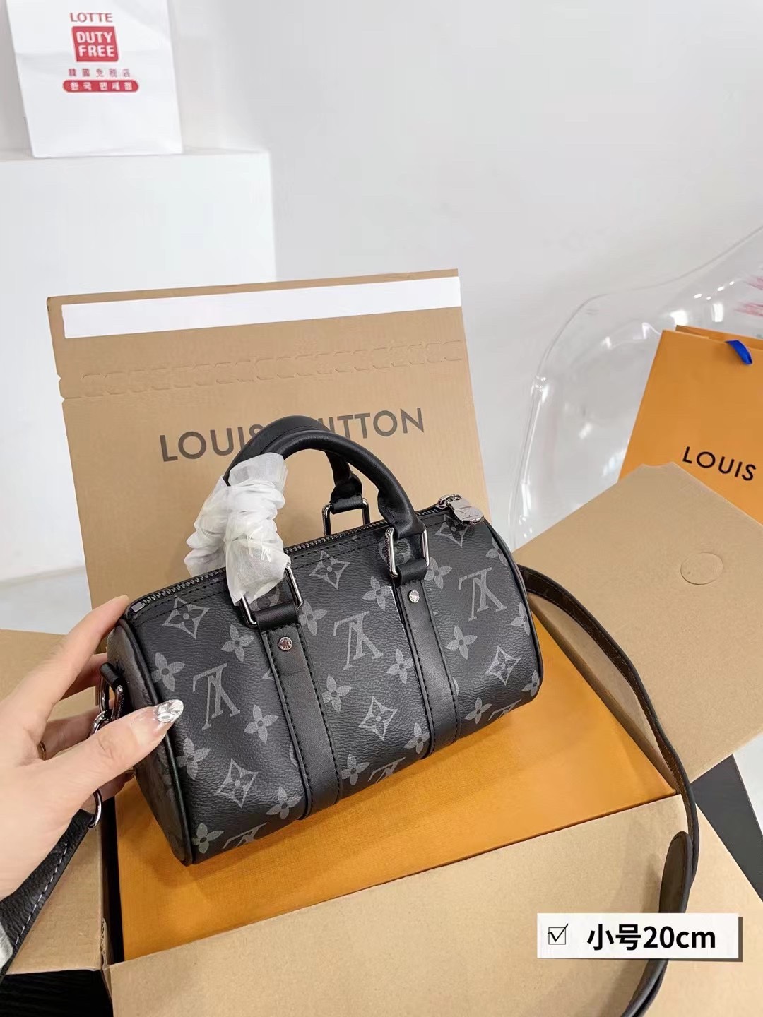 LV keepall shoulder speedy bag