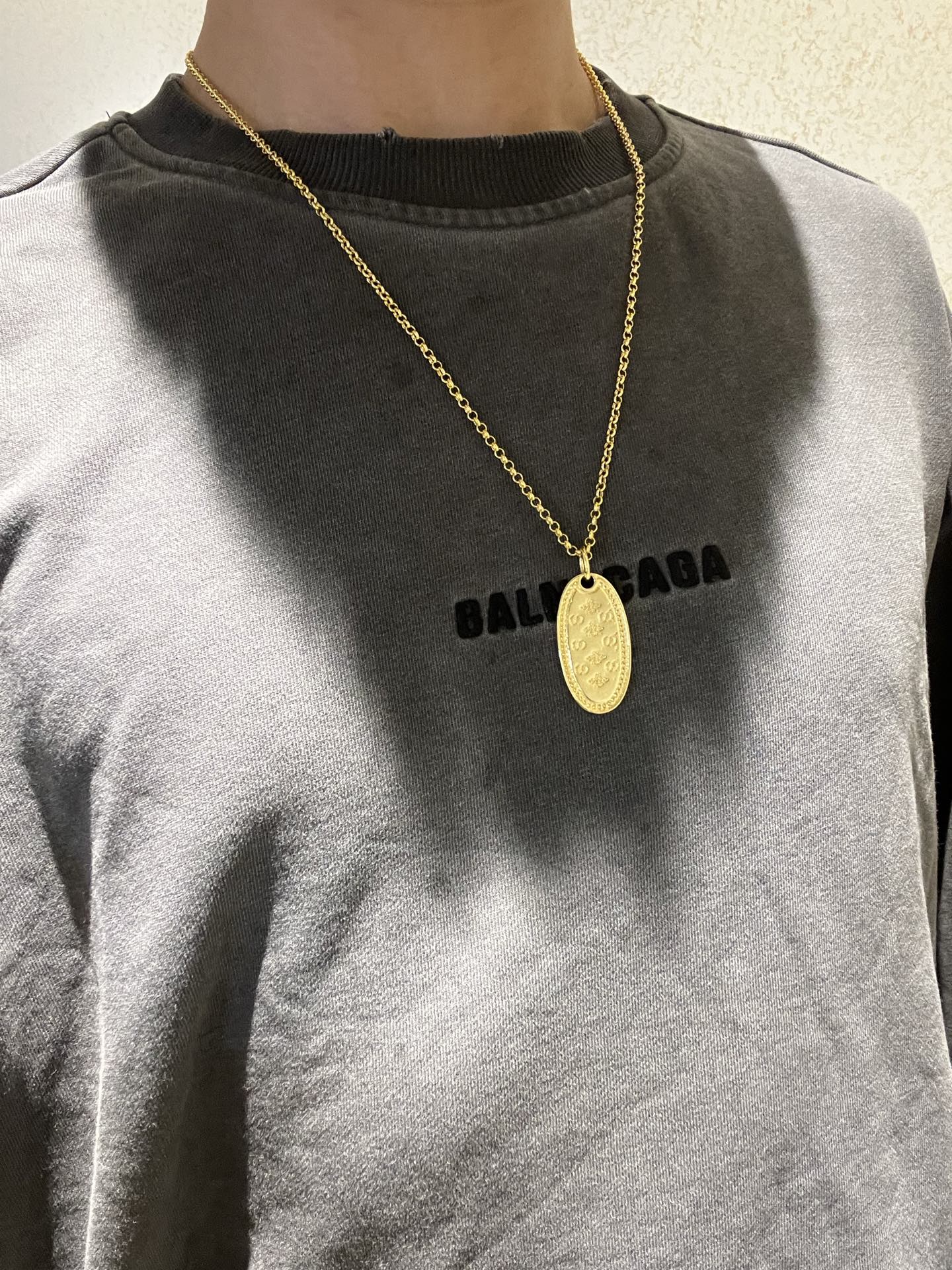 Gucci pendant necklace