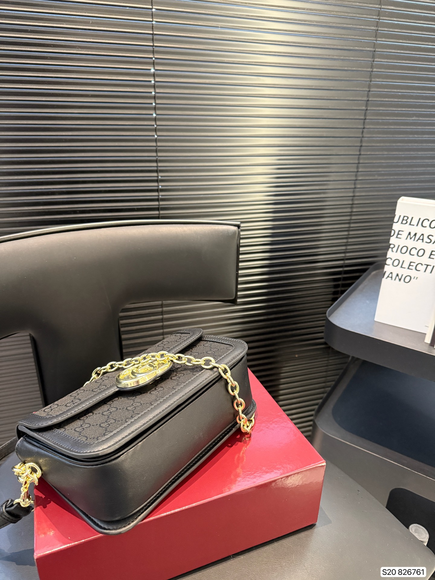 Gucci double G chain flap bag