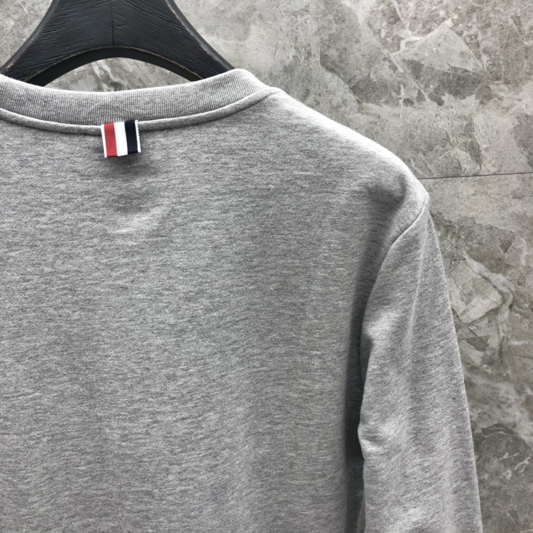 TB crewneck sweatshirt