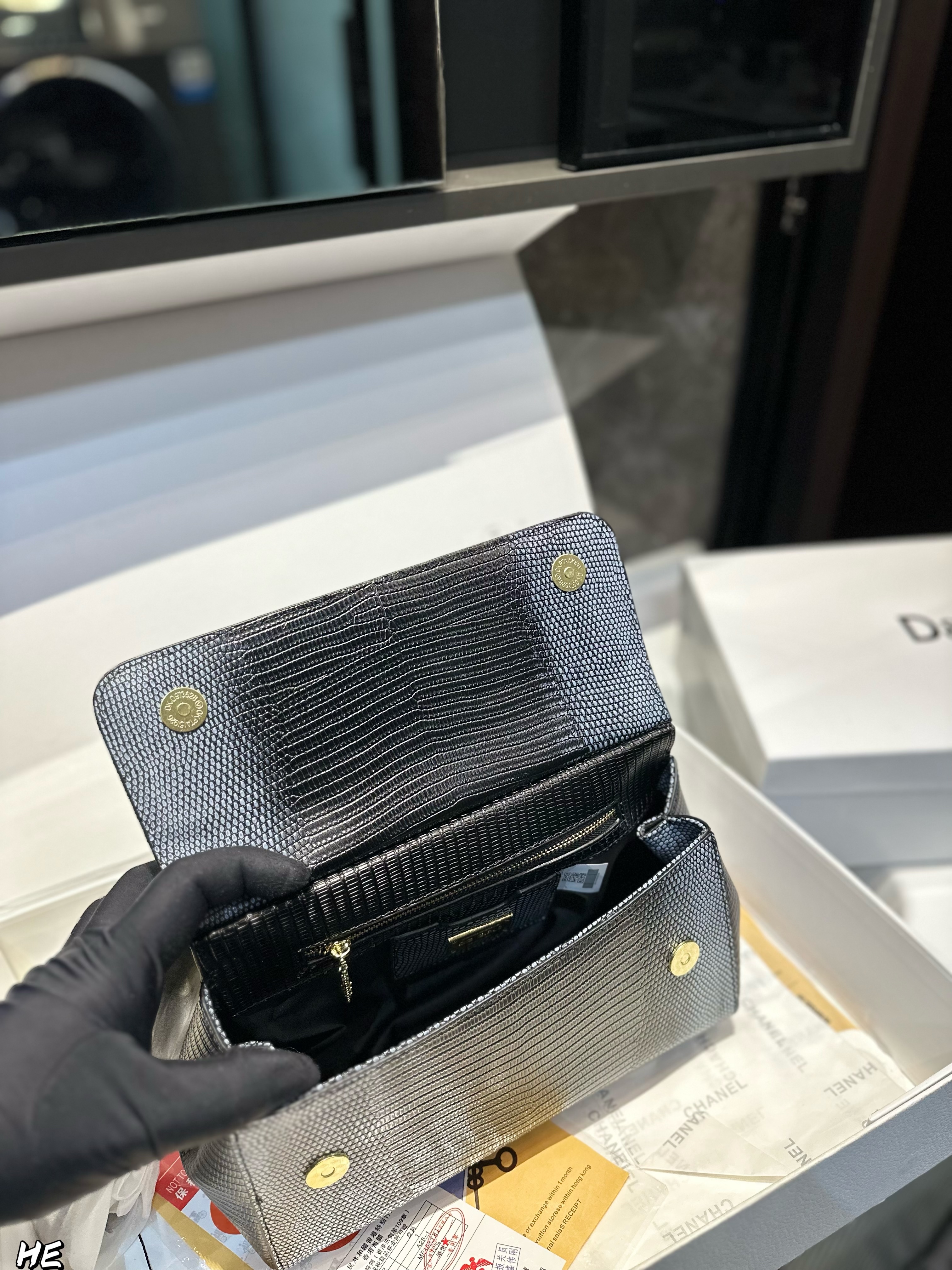 Dolce & Gabbana shoulder bag