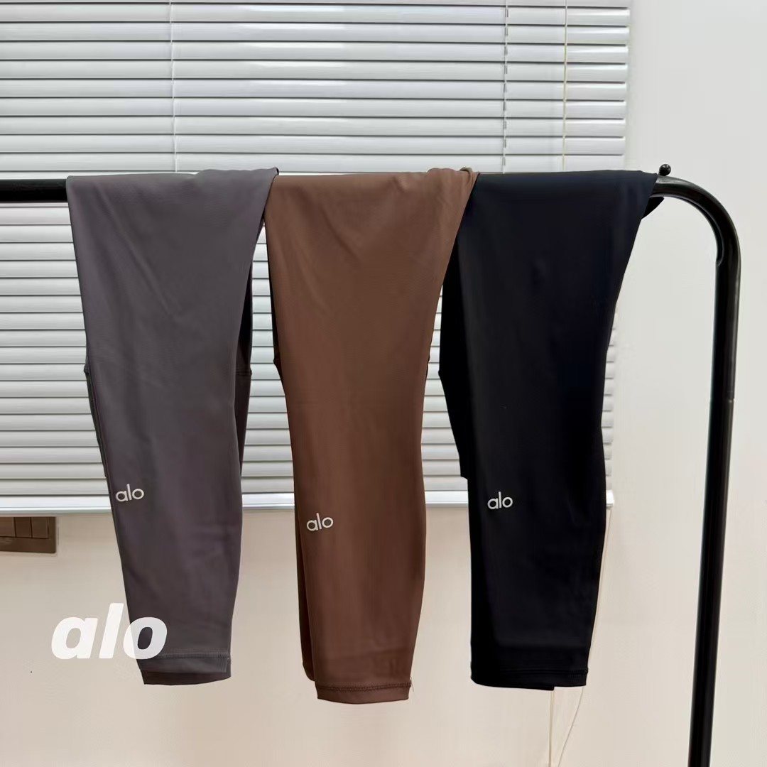 Alo yoga pants leggings